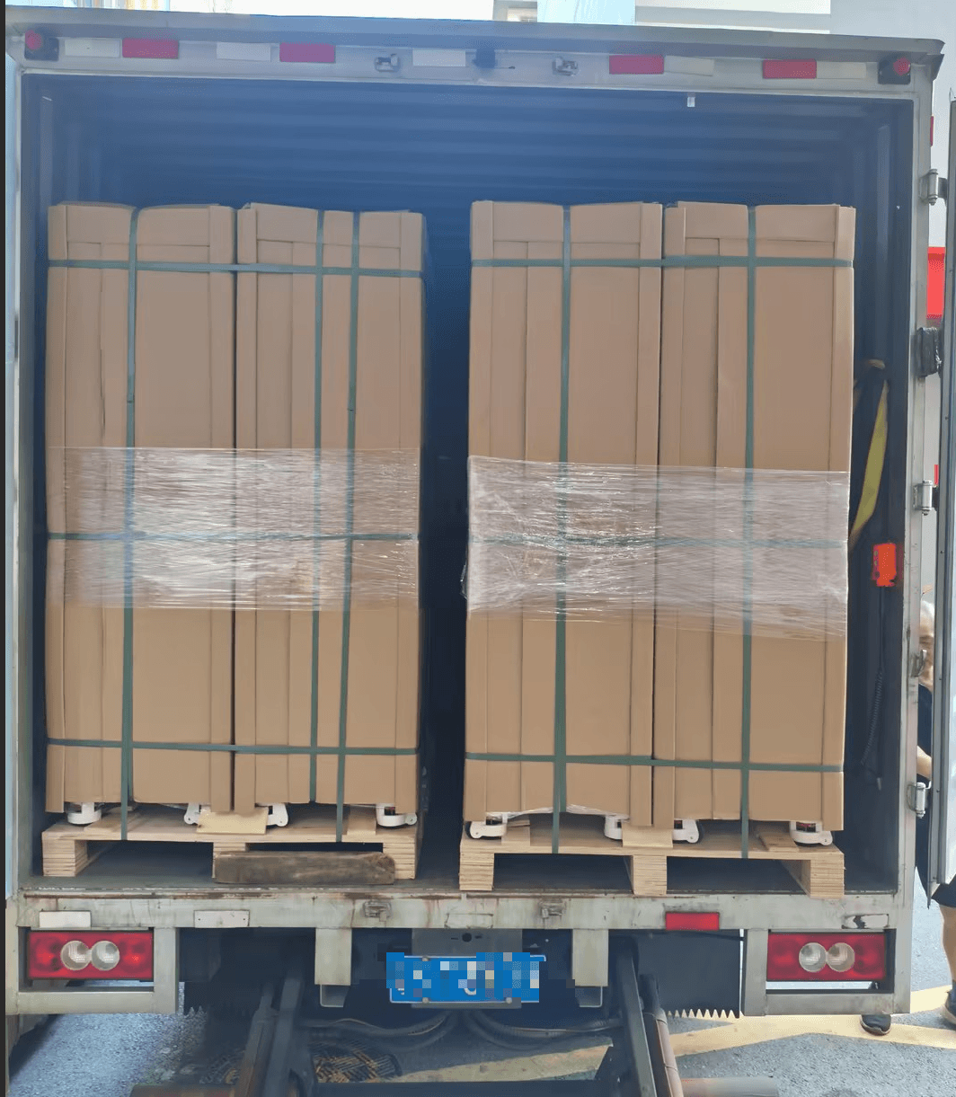 Container delivery worldwide